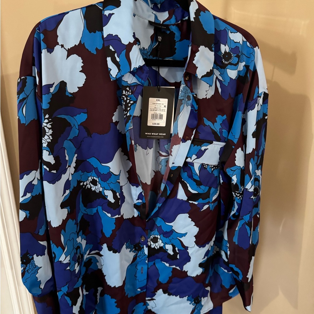 Who What Wear Blue and Purple Floral Button Down Shirt - Picture 4 of 4